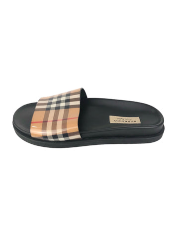 Check Ashmore Slides | Size 9.5