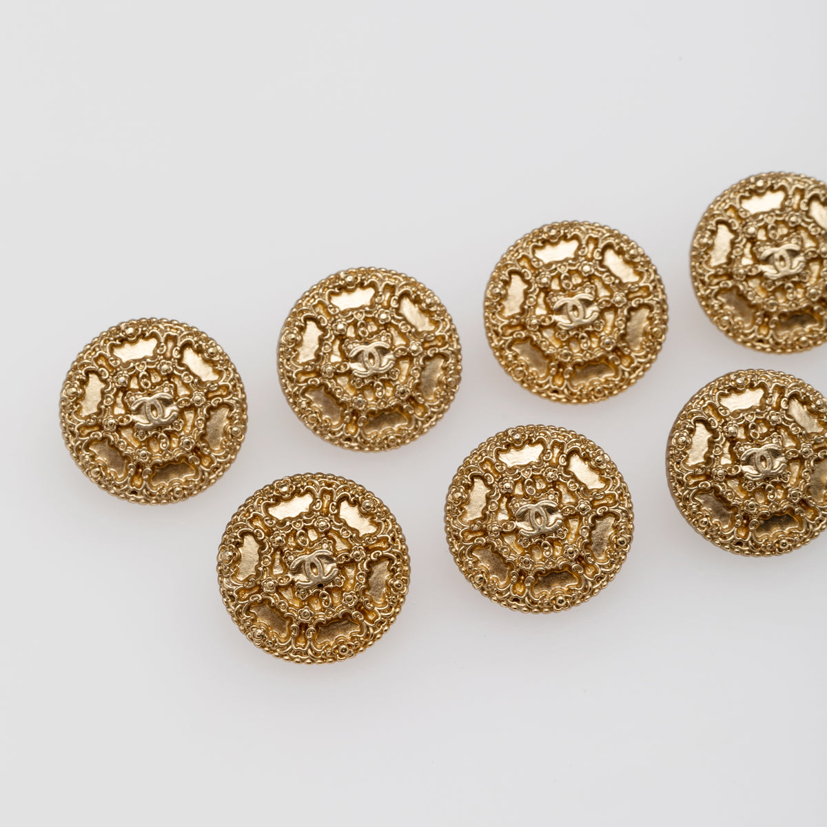 Vintage Gold Buttons with Interlock CC's – Baggio Consignment